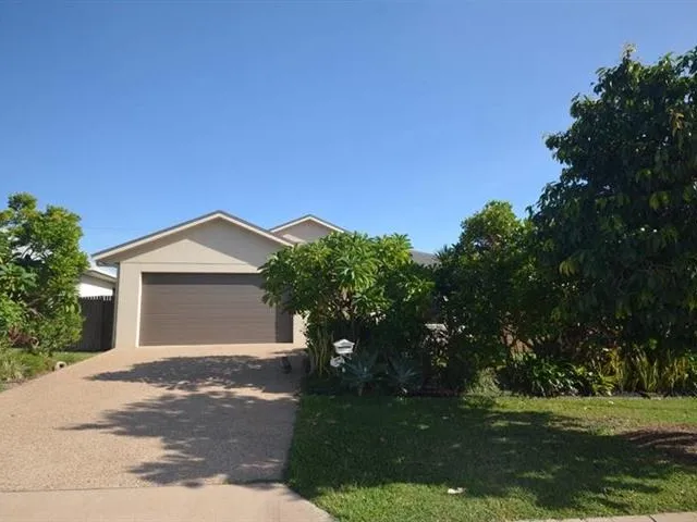 MODERN 4 BEDROOM HOME IN BUSHLAND BEACH