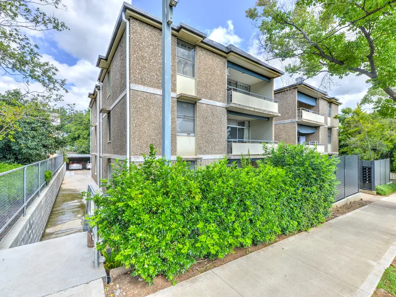 2 Bedroom Unit in sought after East Tamworth!