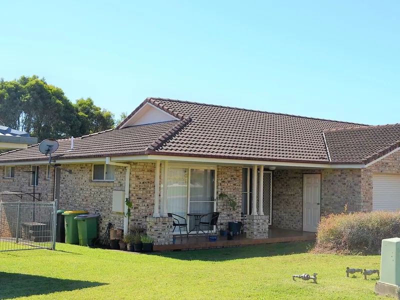 2 Bedroom Brick Duplex in popular Goonellabah Location