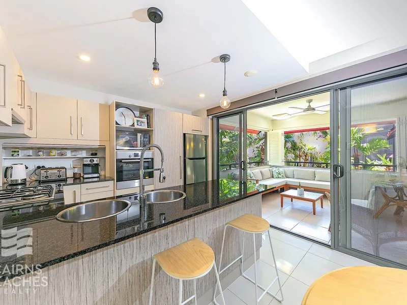 GREAT VIBES, AFFORDABLE & OH SO GORGEOUS!