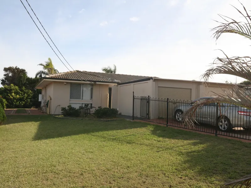 BEACH WALKS AND OCEAN SUNSETS