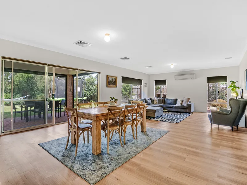 Family friendly abode in a winning location