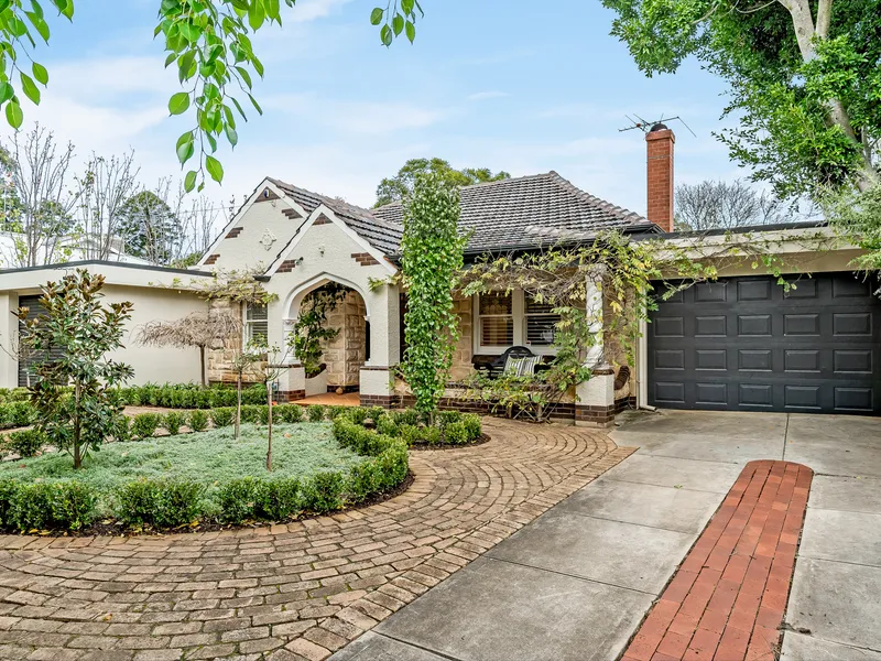 Wisteria House: Classic & Confident