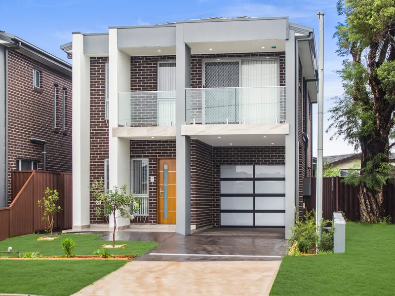 Brand New Luxury Home