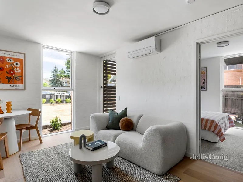 Renovated Unit just Steps Away from Key Amenities