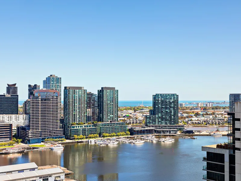 Stunning Docklands Harbour Views!