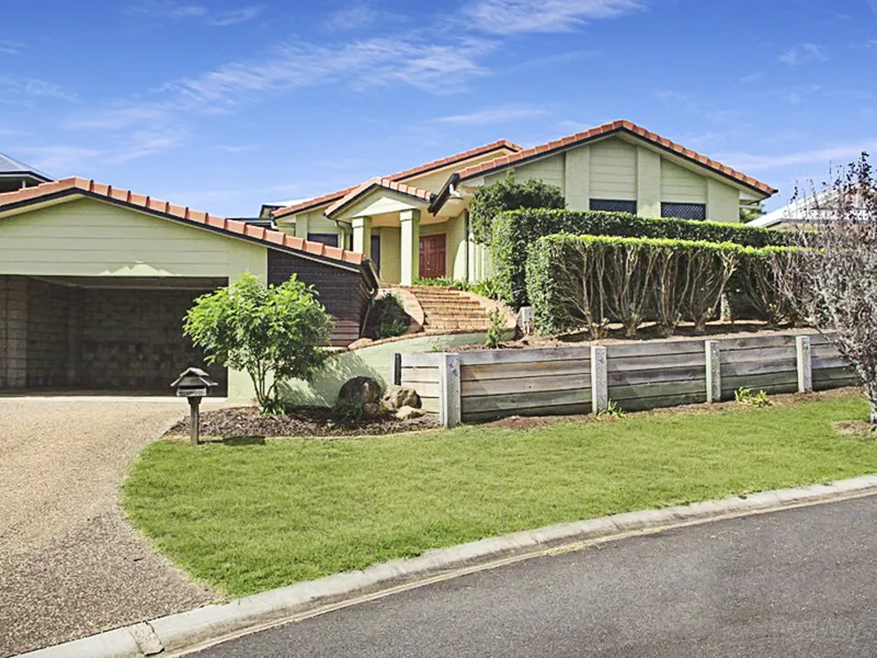 Family Home In Prime position