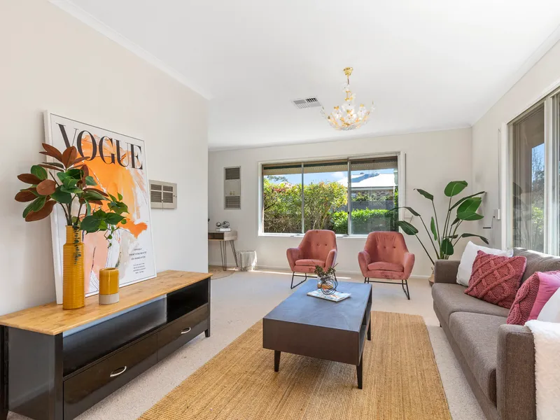 SNAP IT UP! OUTSTANDING OPPORTUNITY! RARELY FOUND!