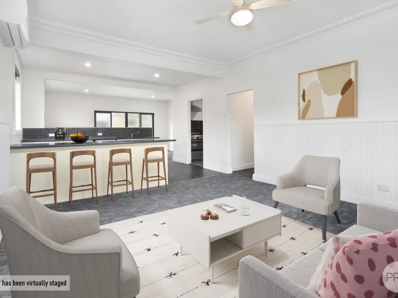 Spacious Renovated Home on 712m2 (Approx.)