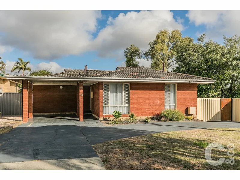BIG BACKYARD WITH SHED - PERFECT FAMILY HOME!