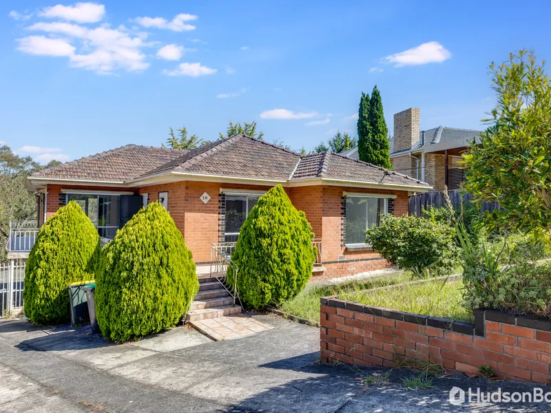 Fully renovated throughout. 2 homes in one!