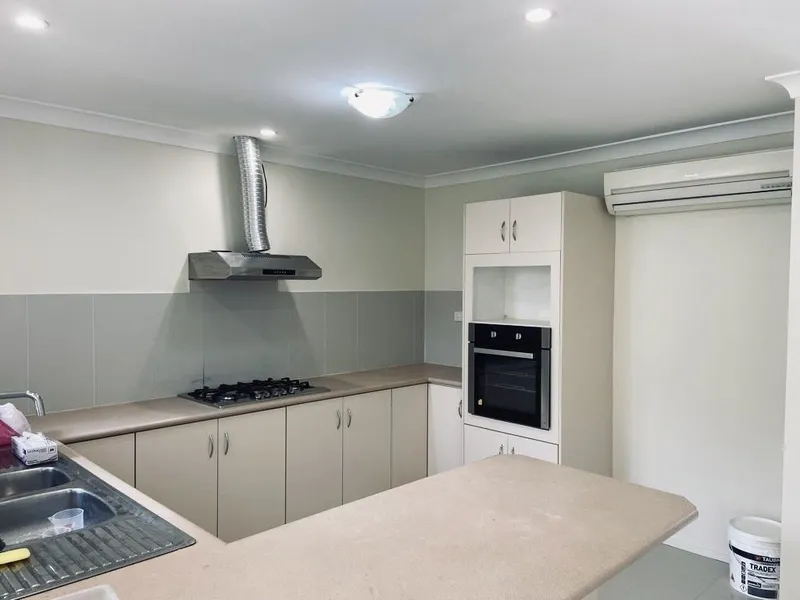 Neat and Tidy Three Bedroom Duplex in a Handy Location, Close to Schools and Public Transport