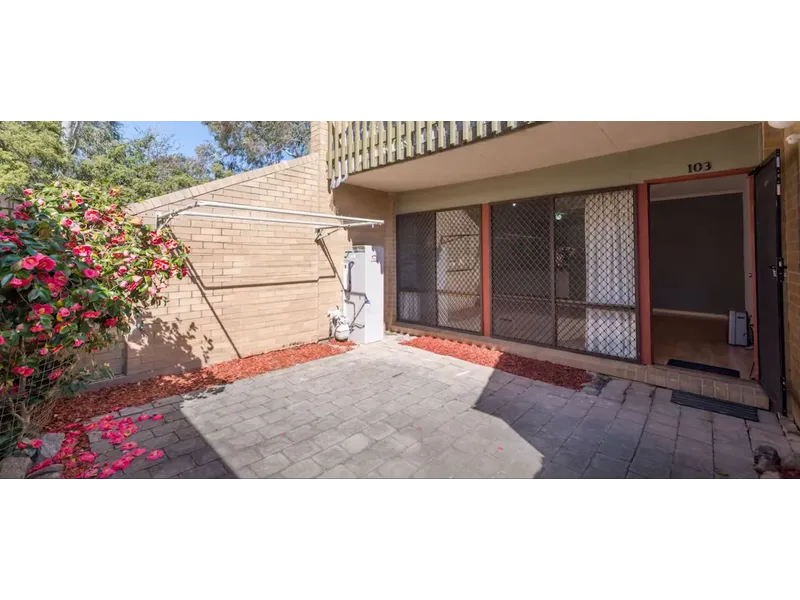 2 BR unit close to Light Rail, Lyneham High, ANU, Dickson Amenities and Canberra Centre
