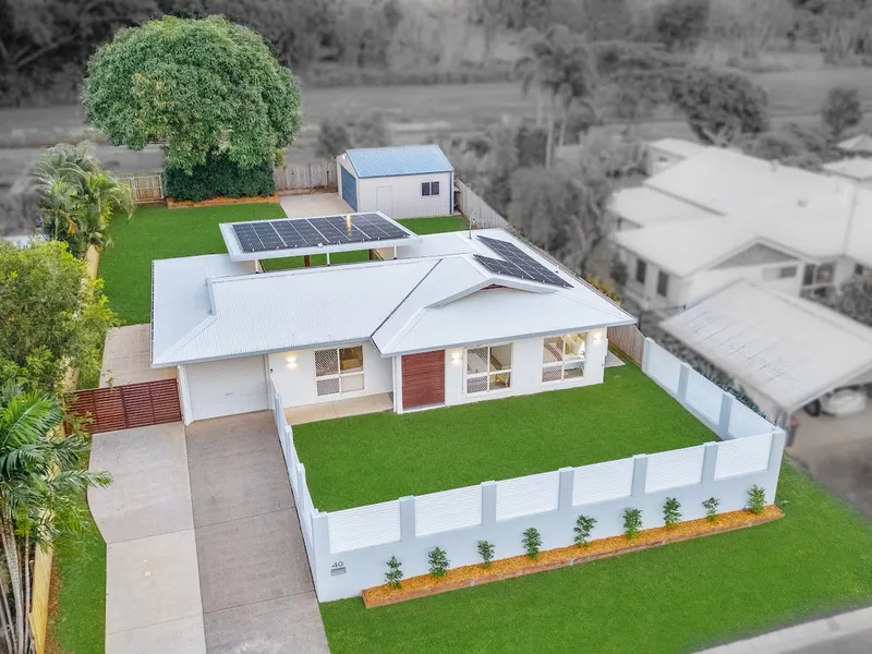 Elevated with no rear neighbours