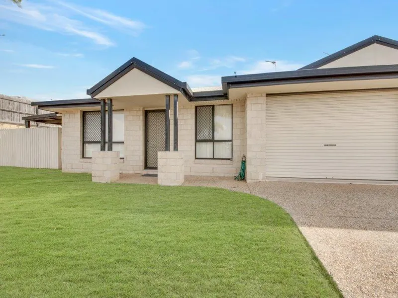 Excellent Duplex with No Strata Fees and Caravan Access