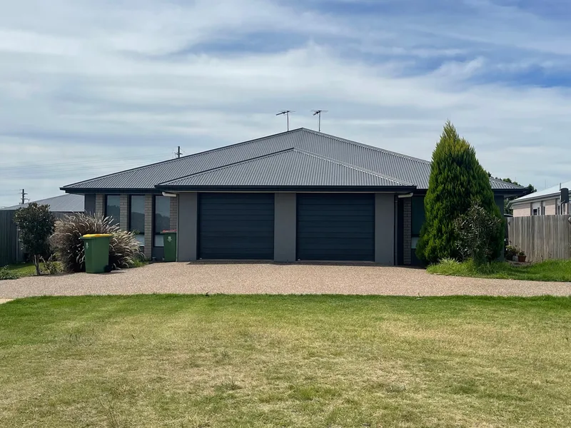 Near New Home In Glenvale - End of Culdesac for Privacy