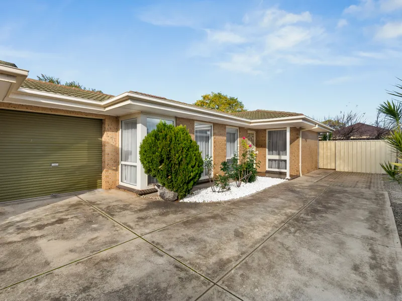 Designer Unit in Prime & Popular Location + Expansive Luxury Outdoor Entertaining!