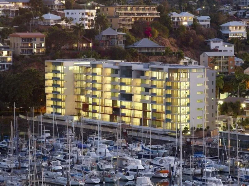 Fantastic Two Bedroom - Marina facing - Stanton Luxury