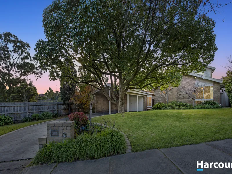 Gorgeous Green Parkside Position