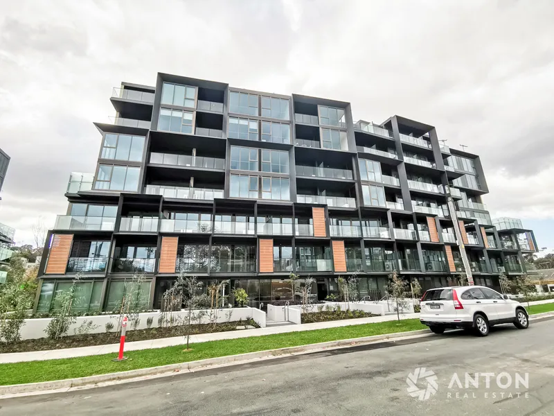 LUXURY TWO BED APARTMENT, WALKING TO COSTCO AND EASTLAND!