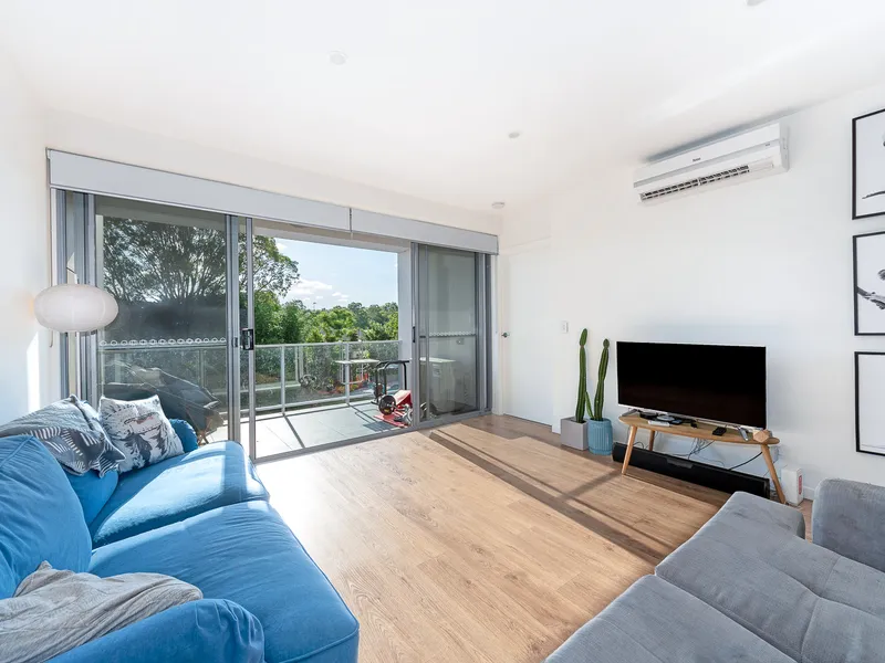 Stunning 2 Bedroom, 2 Bathroom Unfurnished Apartment in 'Sage Apartments'