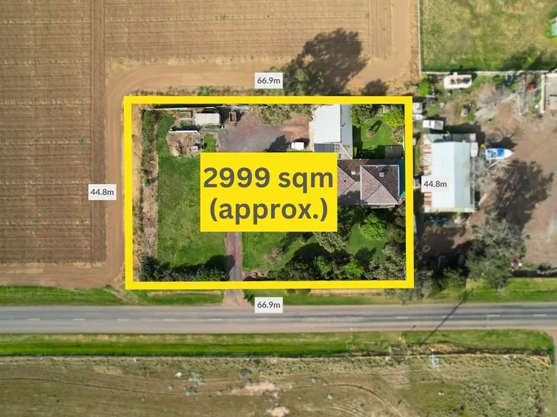 Unbeatable location close to the Werribee South beach and stunning Marina!