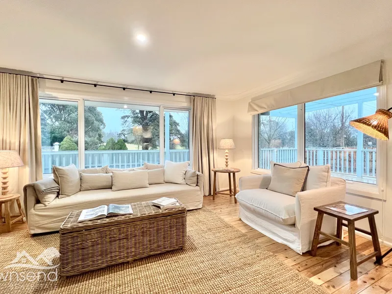 High-End Home Fully Furnished & Serviced