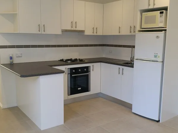 SPACIOUS ONE BEDROOM GRANNY FLAT