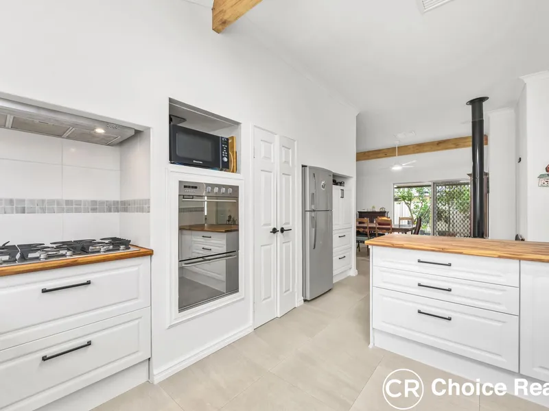 Massive Family Home, Large 775sqm Block & Central Location!