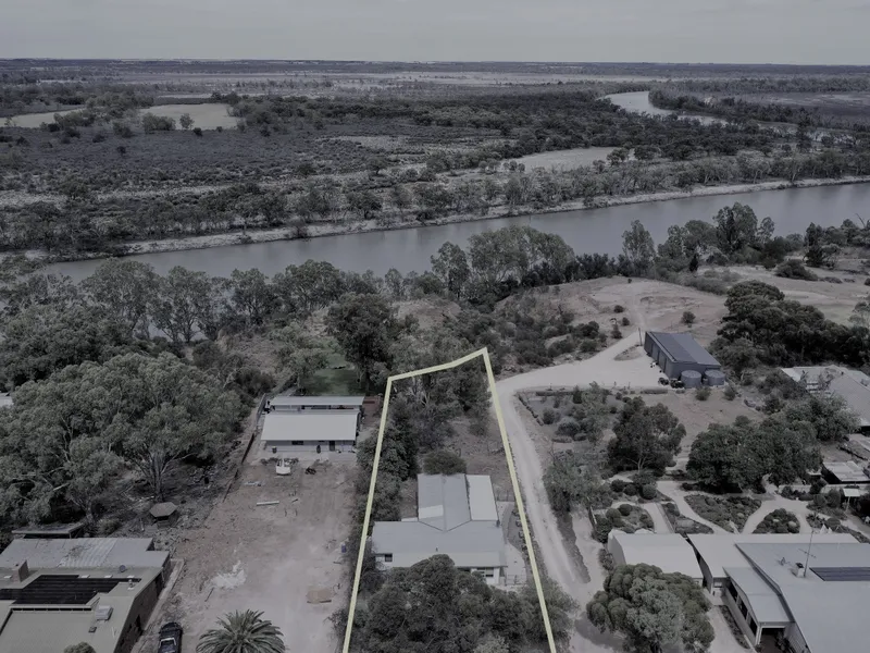 AUCTION 6th of March at 11.00am onsite