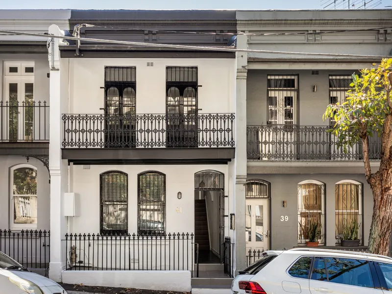 Renovated terrace in vibrant city pocket