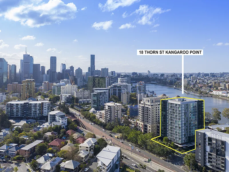 Convenient Riverside lifestyle