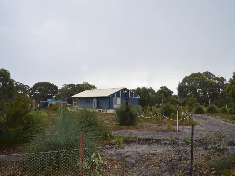 Coastal Lifestyle Property on 10 Acres