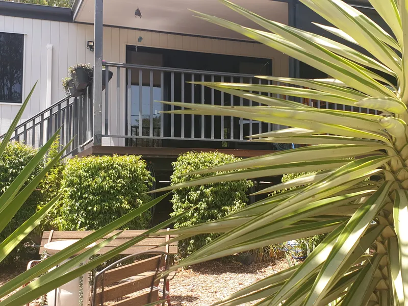 Two bedrooms, modern home, low maintenance & Lovely!