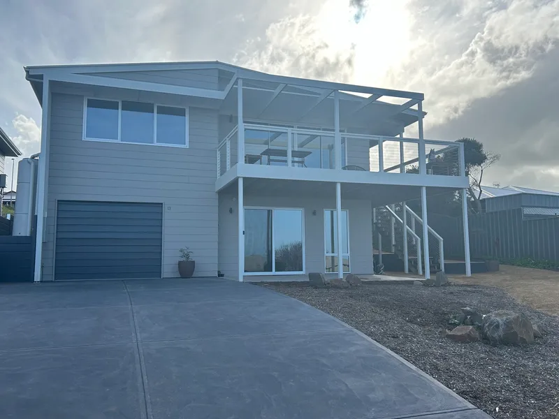 Expansive Ocean Views