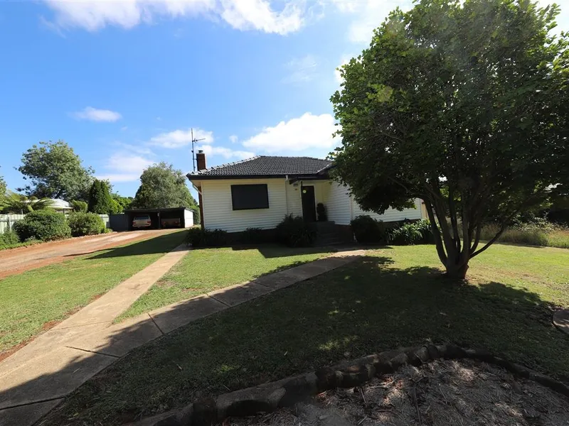 2 Bedroom House