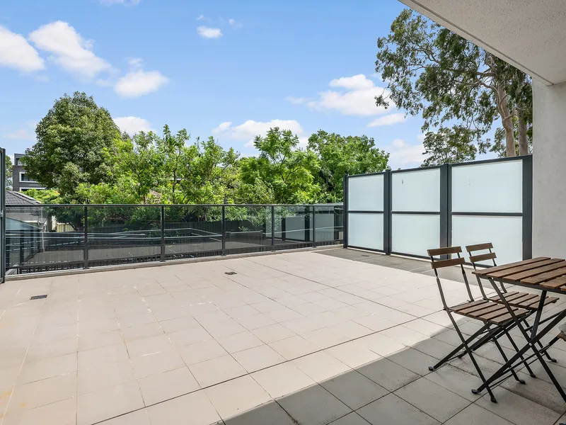 North East Facing 137 Sqm Ground Floor Apartment