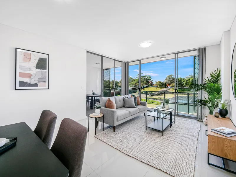 One Bedroom Plus Study | Car Space