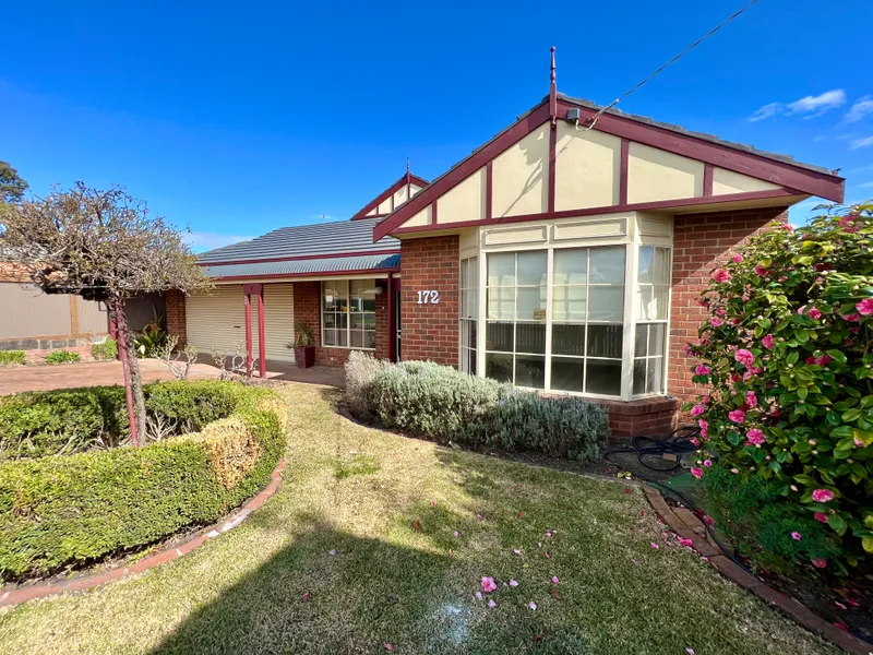 Huge Family Home