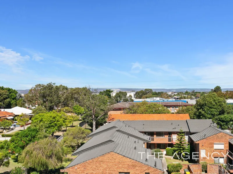 Apartment in Prime Position!