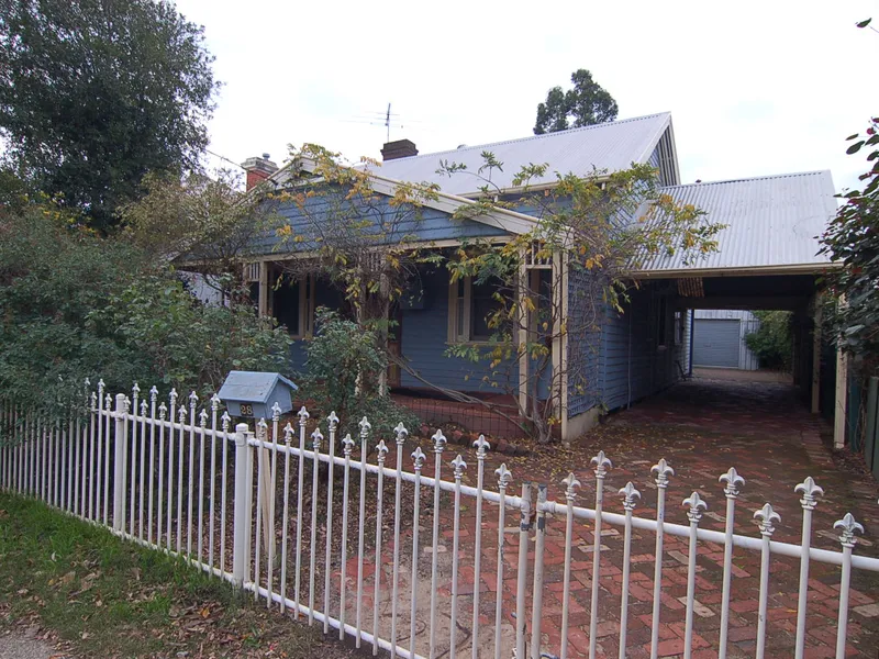 GORGEOUS CHARACTER COTTAGE