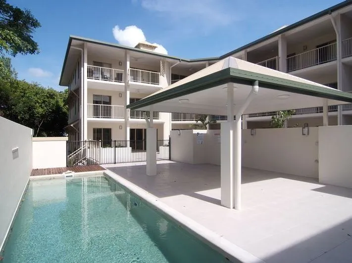 UNFURNISHED & CLOSE TO CBD - HUGE ENTERTAINING COURTYARD!