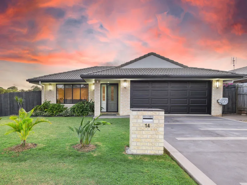 Meticulously Maintained - First Or Last Purchase - Simply Move In & Enjoy