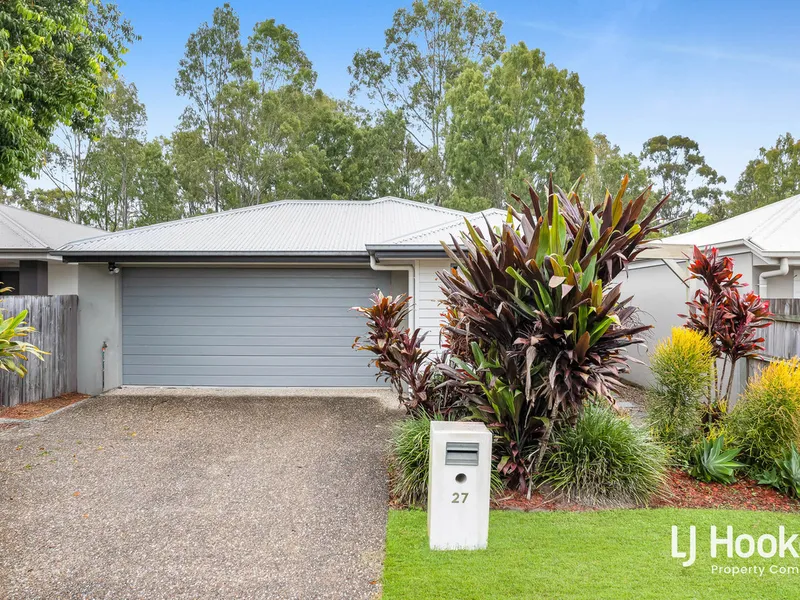 Tranquil Living at 27 Walter Williams Crescent