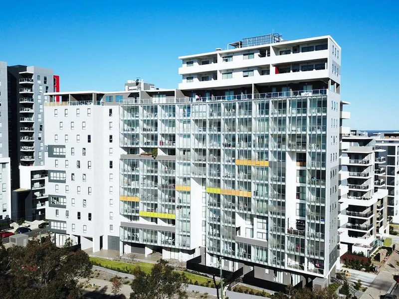 Two Bedroom Apartment Within Minutes to Liverpool CBD