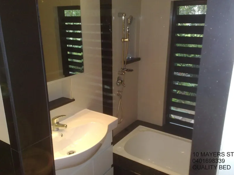 2 story house – suit Air BnB etc