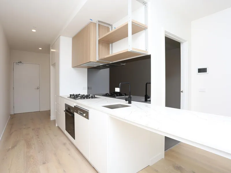 Big new luxury apartment with city views - Reduced rent for first 6 months!*