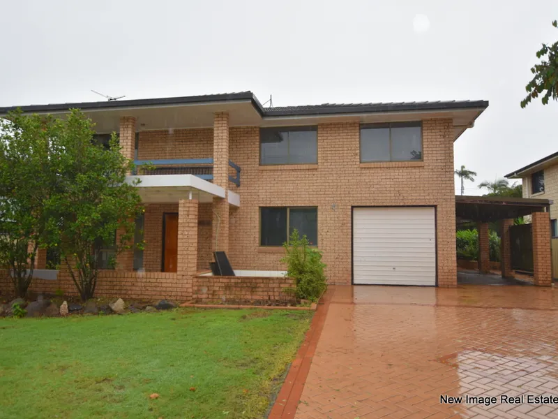 Family Home on HUGE Block