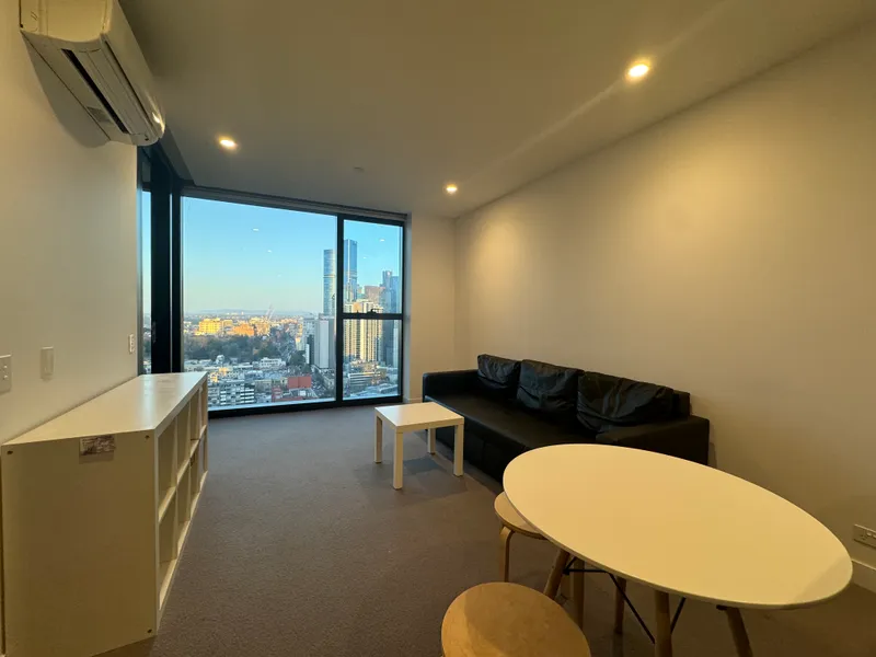 Swanston Central - 1 Bed 1 Bath Furnished Apartment