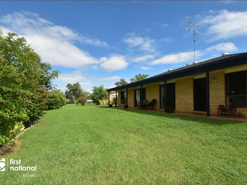 ACREAGE LIVING AT AN AFFORDABLE PRICE
